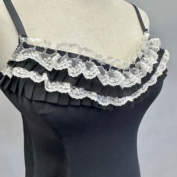 Cacique Black and Gold Lace Bustier Corset Bra Top Size 38C Velvet Trim Goth - Picture 5 of 16